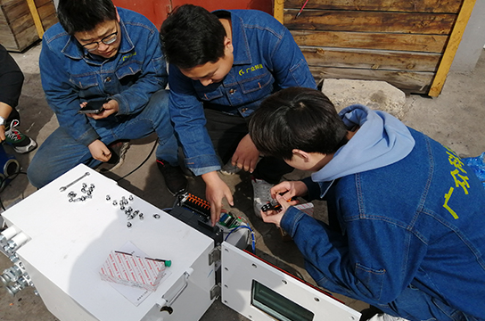 瓦斯抽泵站電動機軸承溫度振動監(jiān)測裝置 推薦用鄭州廣眾產(chǎn)品