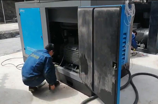 礦用空壓機(jī)電動機(jī)軸承溫度振動監(jiān)測裝置 鄭州廣眾生產(chǎn)