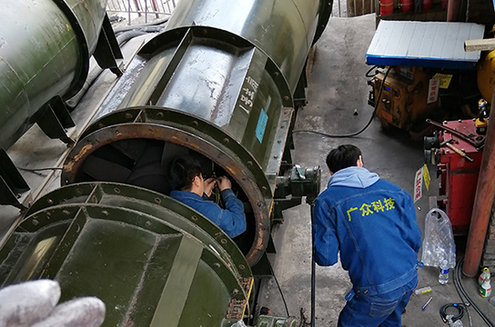 廣眾主扇風機電動機軸承溫度振動監(jiān)測裝置安裝現(xiàn)場