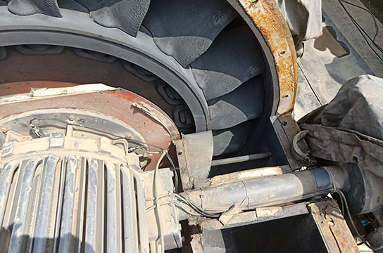 KZB-PC型電動(dòng)機(jī)軸承溫度及振動(dòng)監(jiān)測(cè)裝置磁吸安裝方便快捷